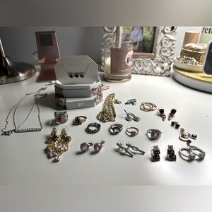 Bomb party jewelry lot
